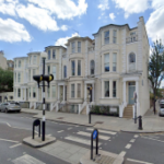 Group logo of 1a Royal Crescent, London, W114SL