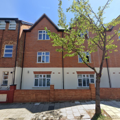 Group logo of 9a Heathfield Park, London, NW25JE