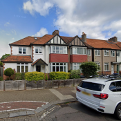 Group logo of Lilac Court, 2 Teddington Park Road, Teddington, Greater London, TW118NW