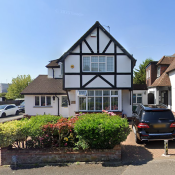 Group logo of Beechwood Avenue, Ruislip, Greater London, HA46EG